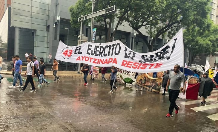 Caso Ayotzinapa: Con dichos de AMLO como pruebas, 14 militares detenidos piden ser liberados