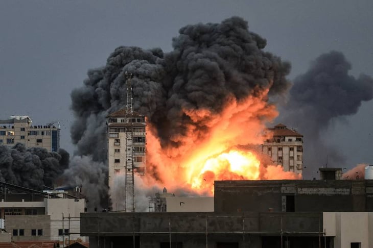 Ejército de Israel destruye tres edificios en Gaza
