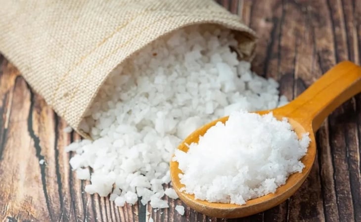 Controlar la Hipertensión: ¿Debe eliminarse la sal por completo?