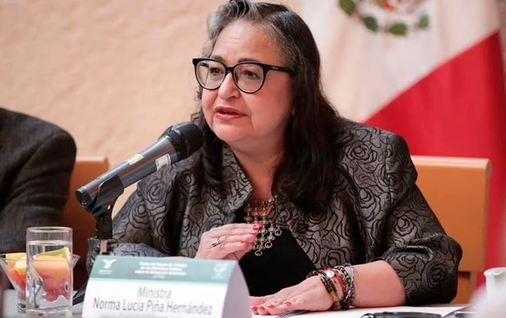 Presiona Presidencia a Piña por libros de texto de Coahuila 