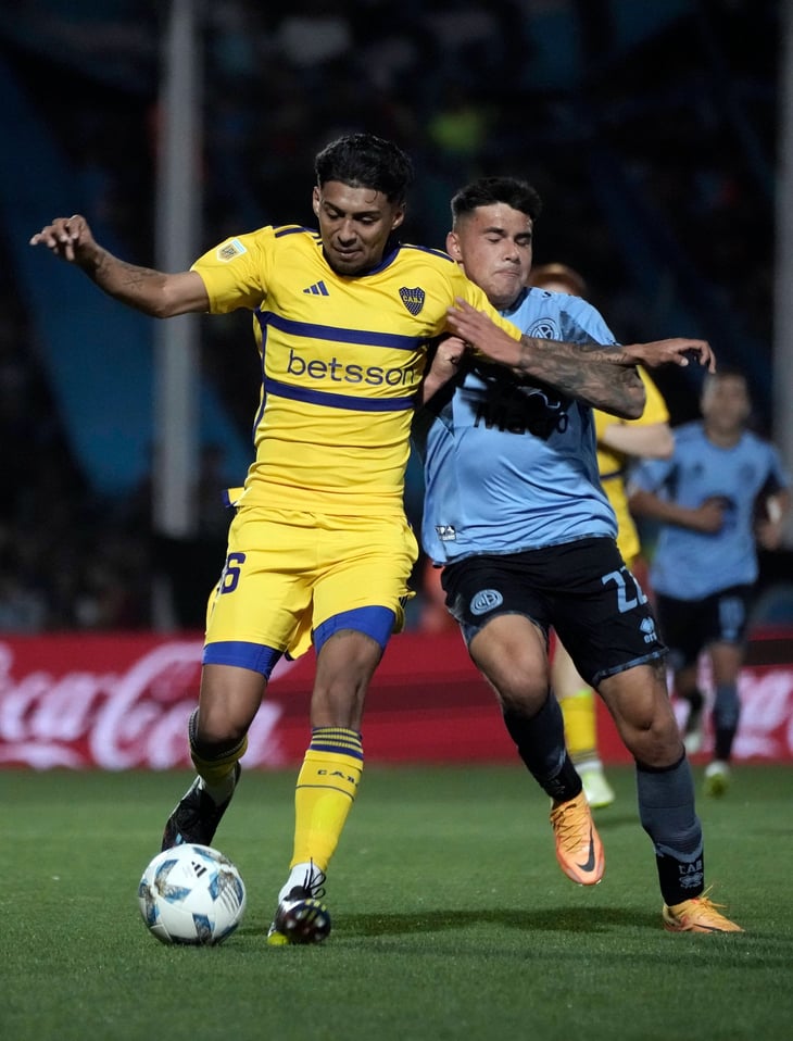 Boca Juniors perdió contra Belgrano en un partido lleno de goles