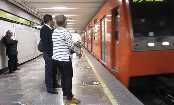 Línea 3 y B del Metro pausan servicio por personas que se arrojaron a las vías
