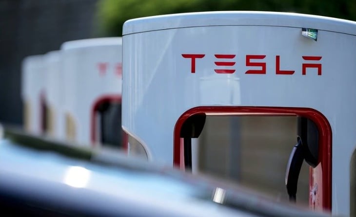 Elon Musk dejará que Israel use cargadores de Tesla gratis