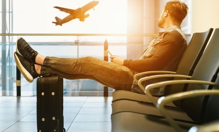 ¿Por qué no deberías usar el WiFi en los aeropuertos?