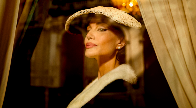 Angelina Jolie: Primeras imágenes de su transformación para encarnar a la legendaria María Callas