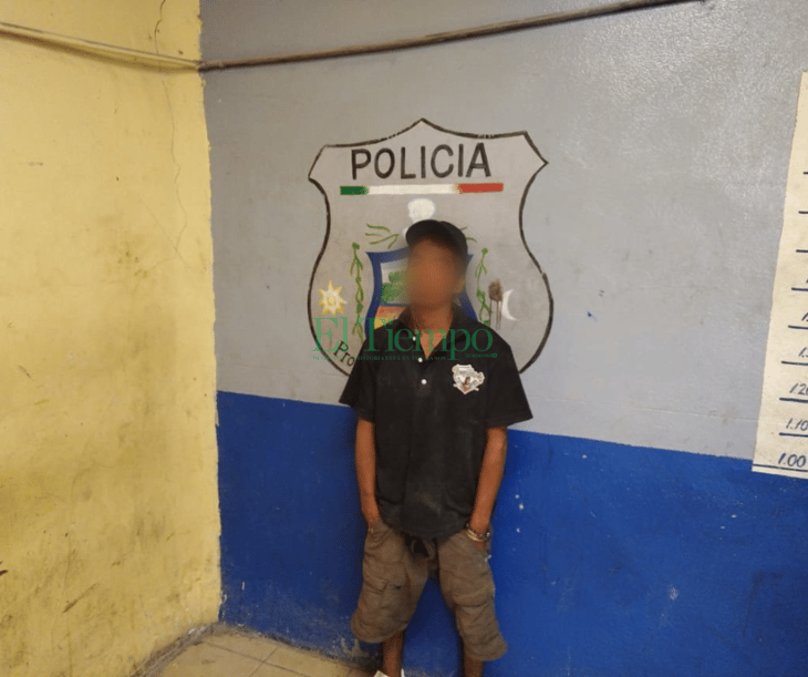Hombre fue sorprendido drogándose con resistol en la Guerrero
