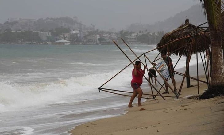 Huracán 'Norma' se degrada a categoría 2; aguardan llegada en BCS y Jalisco