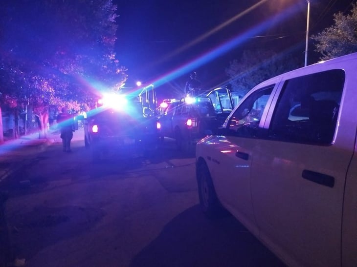 Hombre es atropellado en la carretera 57; responsable huyó