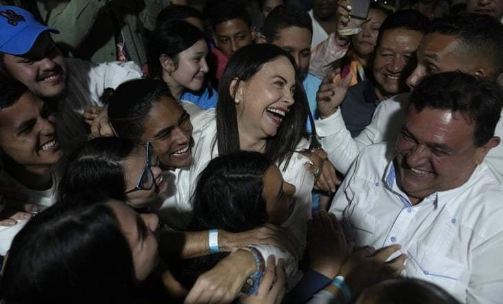Opositores venezolanos celebran el triunfo de Machado en las primarias antichavistas