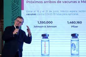 ¿Cuánto costarán las vacunas contra COVID de Pfizer y Moderna en México?