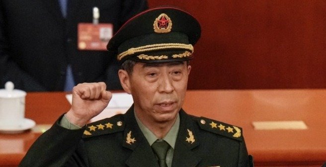 China destituye a su ministro de defensa tras casi dos meses sin apariciones públicas