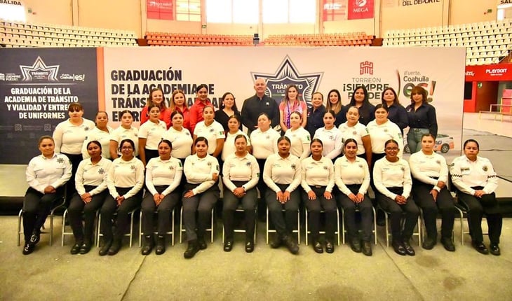 68 cadetes se graduaron de la Academia de Tránsito de Torreón