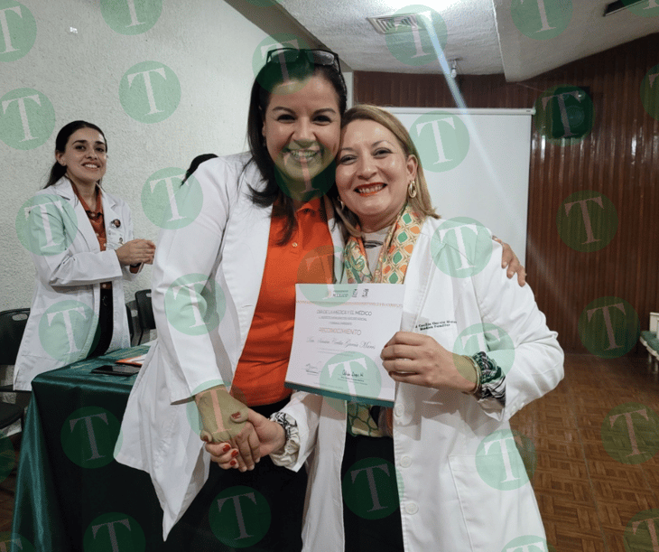 Reciben médicos del IMSS Coahuila reconocimiento a la atención de calidad