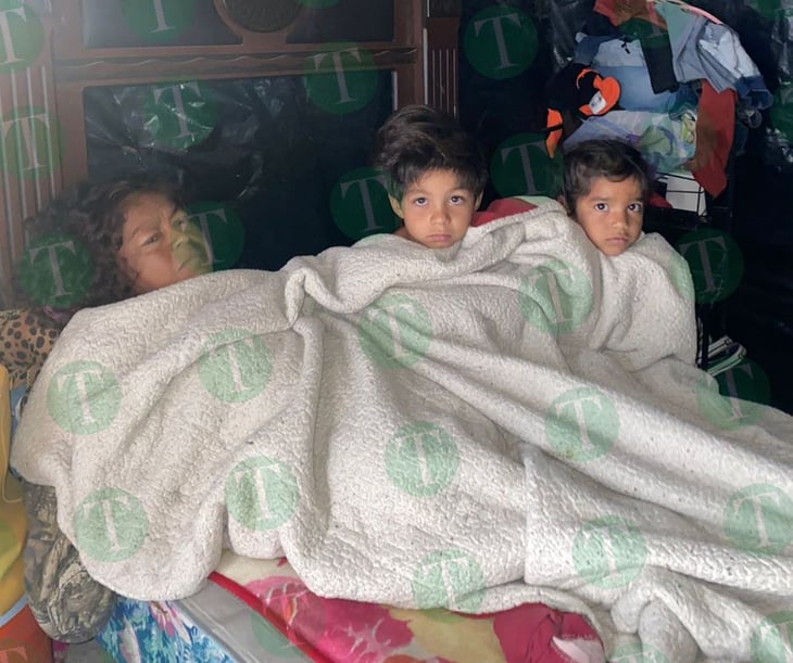 Diana y sus 3 hijos claman ayuda para mitigar el crudo frío 