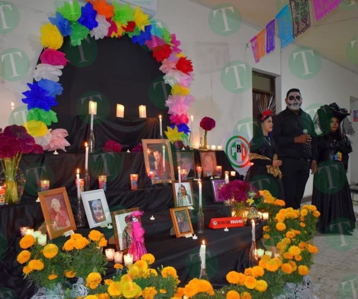 Levantan altares en honor a priístas que dejaron legado 