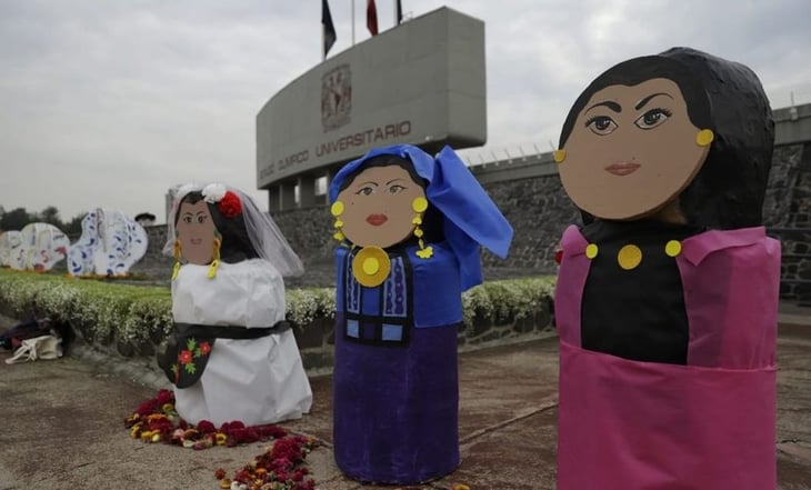 UNAM homenajea a mexicanas excepcionales en Mega Ofrenda 2023