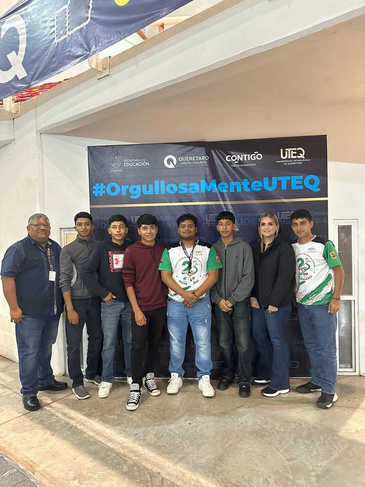 Estudiantes de la UTNC participan en congreso nacional 