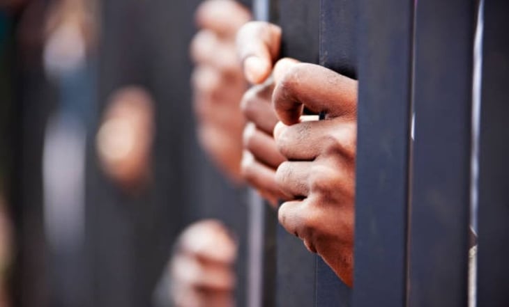 Sentencian a 13 años más de prisión a recluso que mató a su compañero de celda en Guanajuato