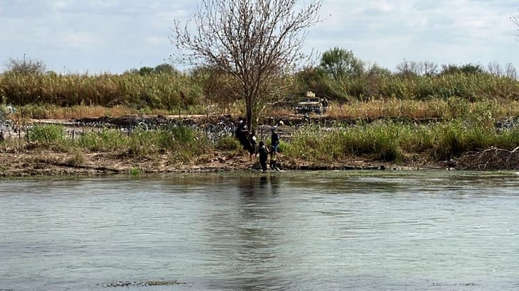 Migrantes retan al río Bravo pese altas cifras de ahogados