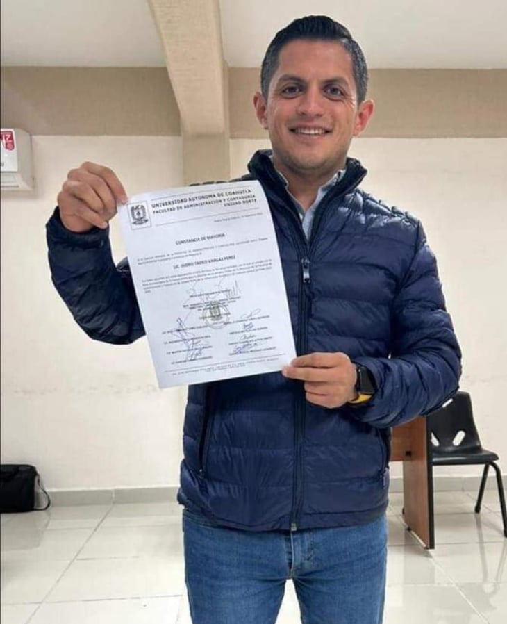 Tadeo Vargas es electo como director de la Facultad de Contaduría