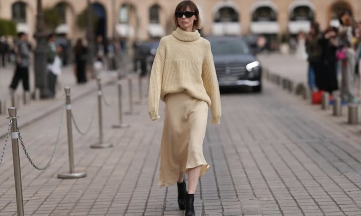 Los suéteres oversize: cómo lucirlos con estilo en otoño-invierno
