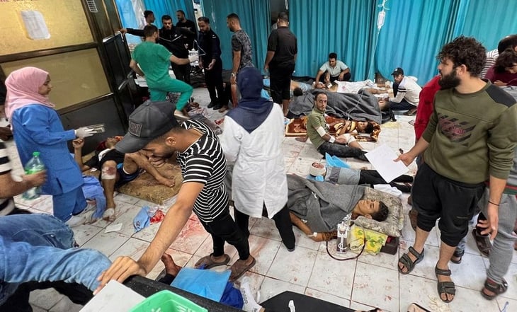 Pacientes y personal médico abandonan el hospital de Al Shifa, asediado por Israel