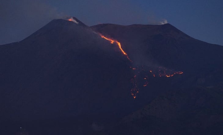 Elevan alerta del volcán Etna al nivel 'amarillo' por actividad eruptiva media