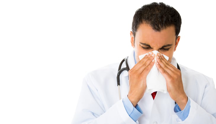 ¿Deben ir a trabajar los médicos cuando están enfermos?