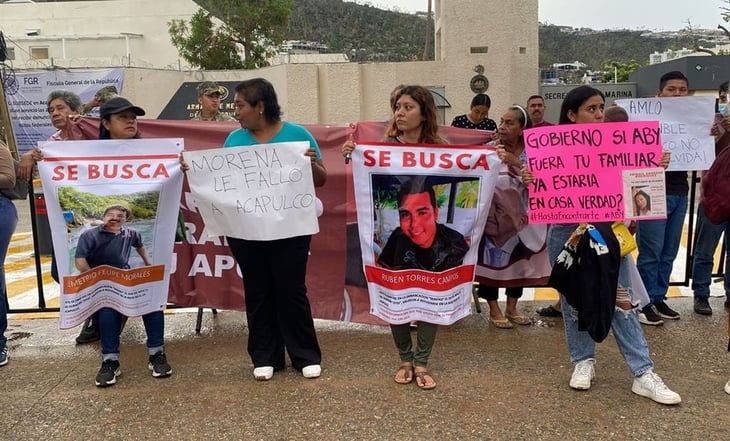 'No hay ninguno apoyo': damnificados y familiares de desaparecidos por 'Otis' exigen ser recibidos por AMLO