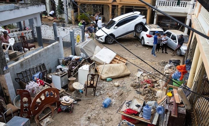 Suben a 30 los muertos en República Dominicana tras lluvias récord