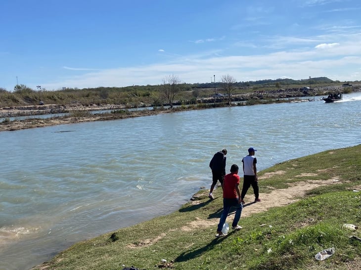 Ni las frías aguas del Bravo detiene a los migrantes 