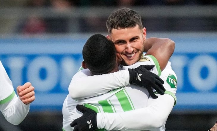 VIDEO: Santiago Giménez alcanza su gol 16 y es líder de goleo en la Eredivisie