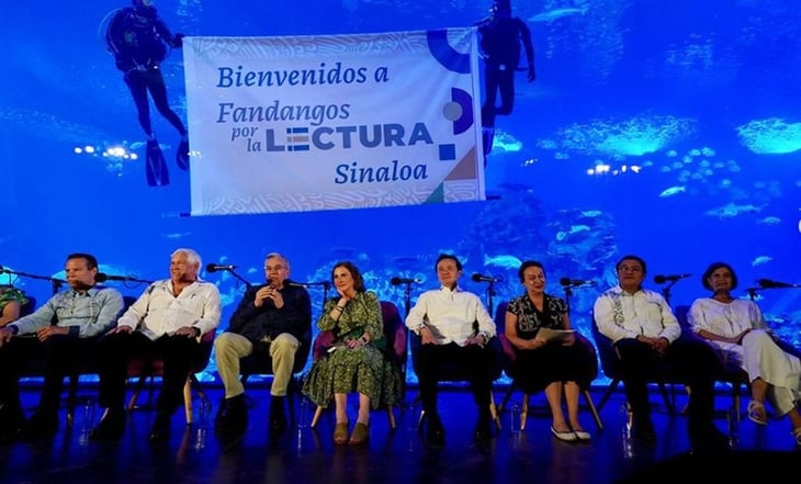 Beatriz Gutiérrez Müller tiene su primer Fandango por la Lectura 'acuático' junto a Julio César Chávez