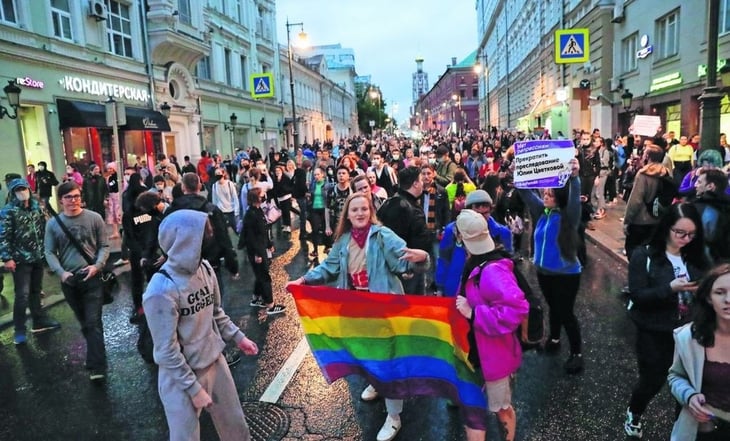 Policía rusa realiza redadas en bares gay de Moscú, reportan medios