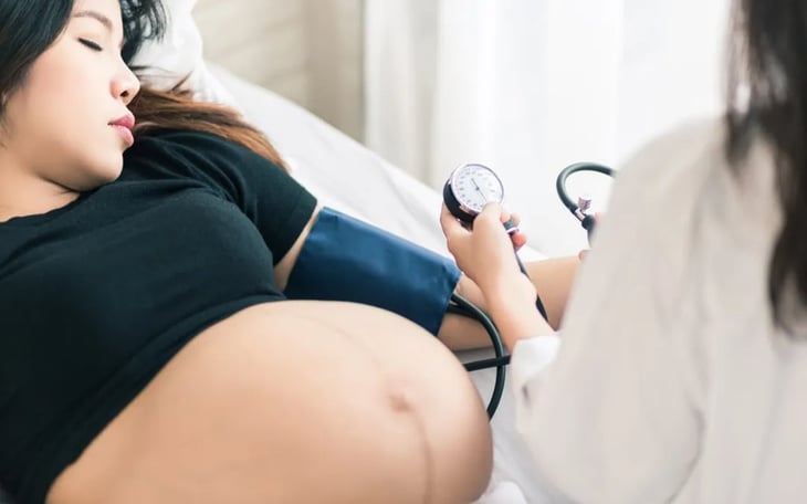 Riesgos cuantificados en el embarazo de personas con lupus