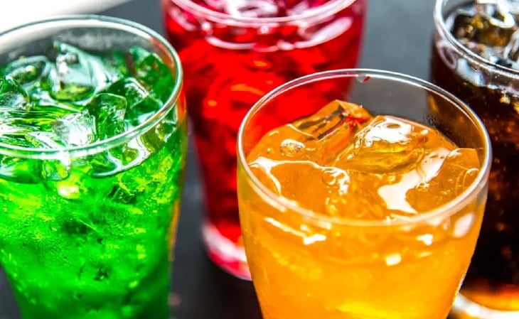 OMS insta a aumentar impuestos a alcohol y bebidas azucaradas