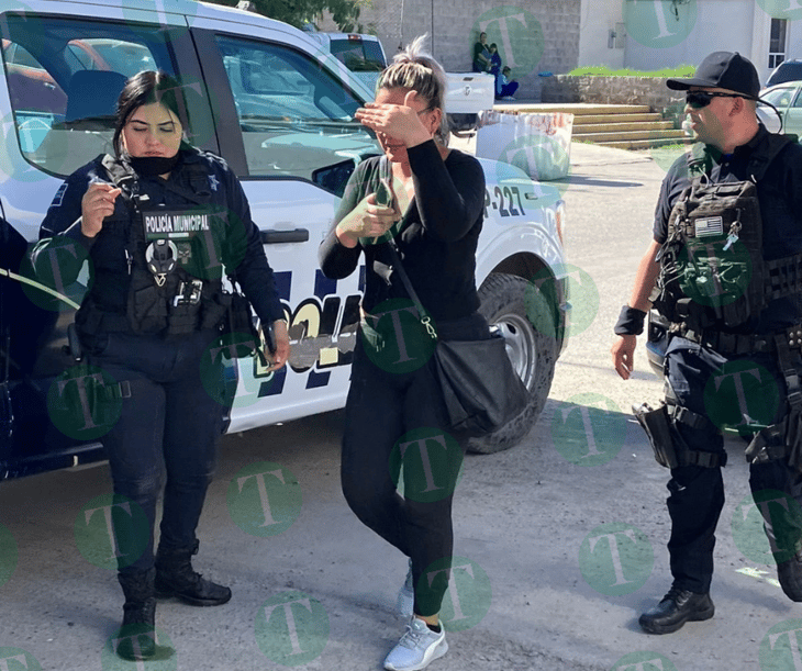 Dama termina en la cárcel por insultar a policías en Monclova 