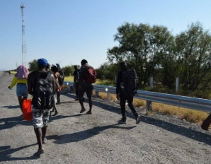 Sube flujo de migrantes por Monclova hacia la frontera de EU