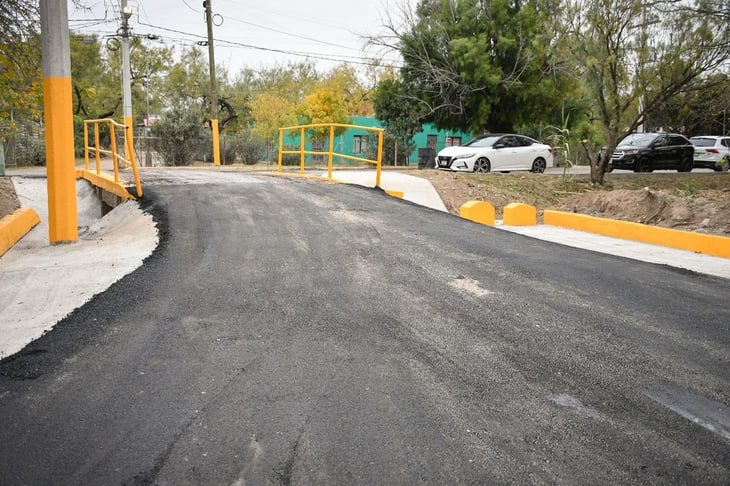 El ayuntamiento de PN lleva obras de pavimentación al ejido Villa Fuente