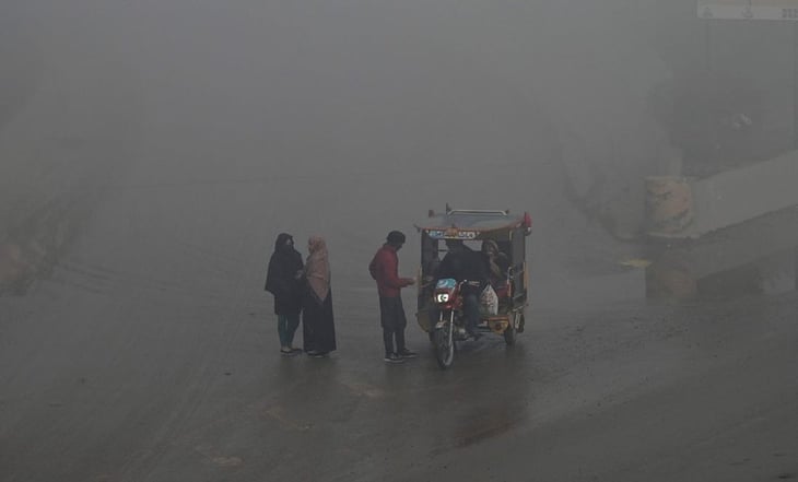 Lluvia artificial: Pakistán recurre por primera vez a esta medida para combatir el smog