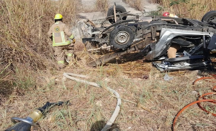 Reportan 2 muertos y 11 lesionados por accidente de auto en libramiento sur de Tuxtla