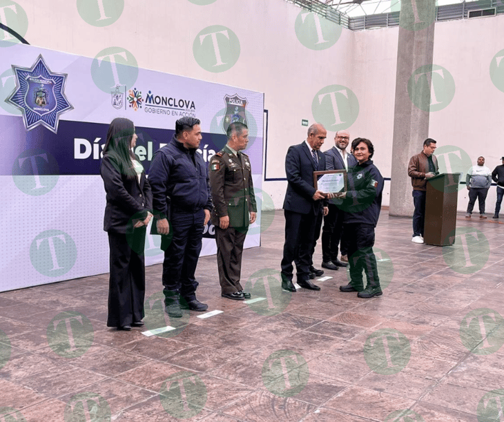 Municipio reconoce a elementos de seguridad por Día del Policía