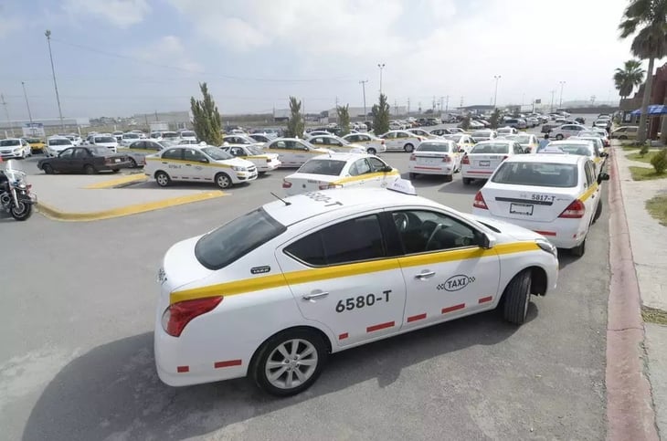 Taxistas piden mil concesiones más