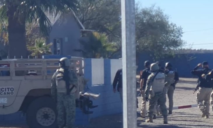Rescatan a 18 migrantes privados de la libertad en un motel de Santa Ana, Sonora