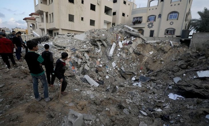 Nuevos bombardeos hacen un lugar 'inhabitable' la Franja de Gaza, advierte la ONU