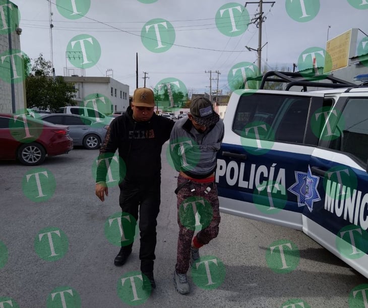 Grupo de Investigación de la Policía Municipal detiene a vendedores de droga