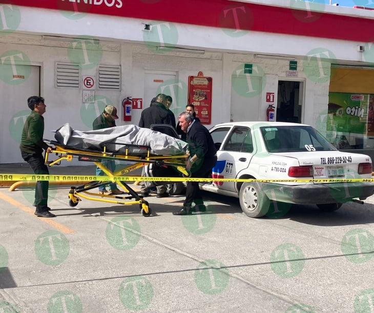 Taxista fue encontrado sin vida en su auto de alquiler en la Zona Centro de Monclova