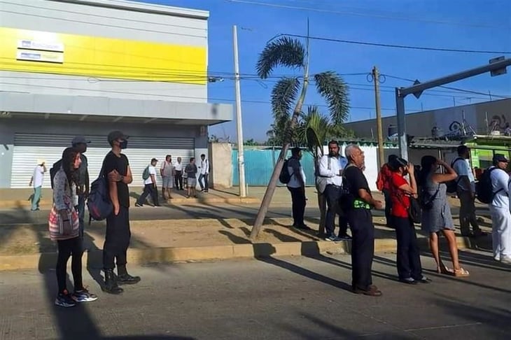 Grupo armado ataca terminal y suspenden transporte en zonas de Acapulco 