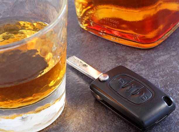 Conducir bajo los efectos del alcohol es 3 veces más caro en Monterrey que en Saltillo