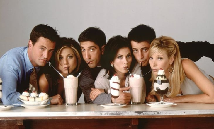 Subastan guiones de dos episodios de 'Friends' que fueron rescatados de un bote de basura